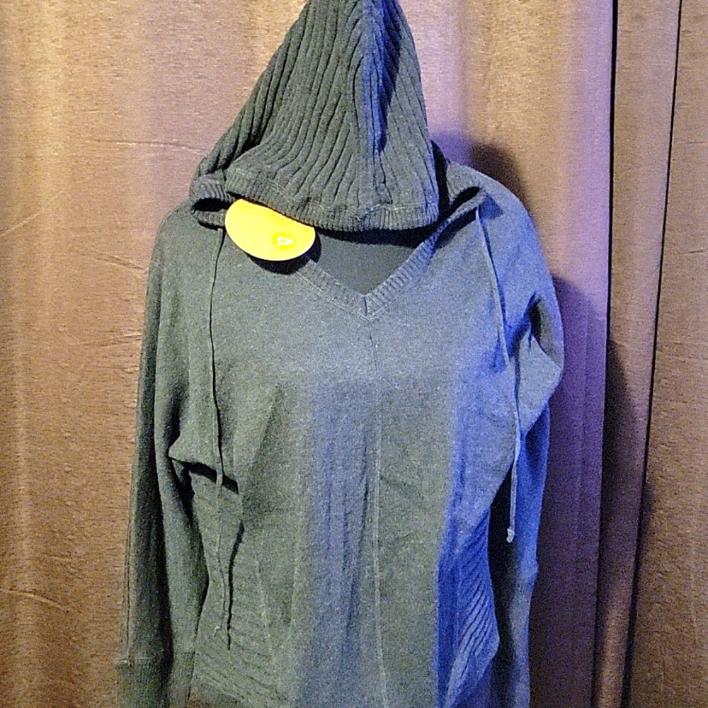 Hooded Sweater